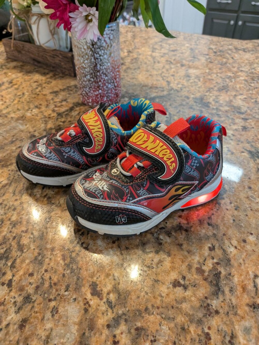 Hot Wheels Toddler Size 9 Lighted Athletic Sneaker